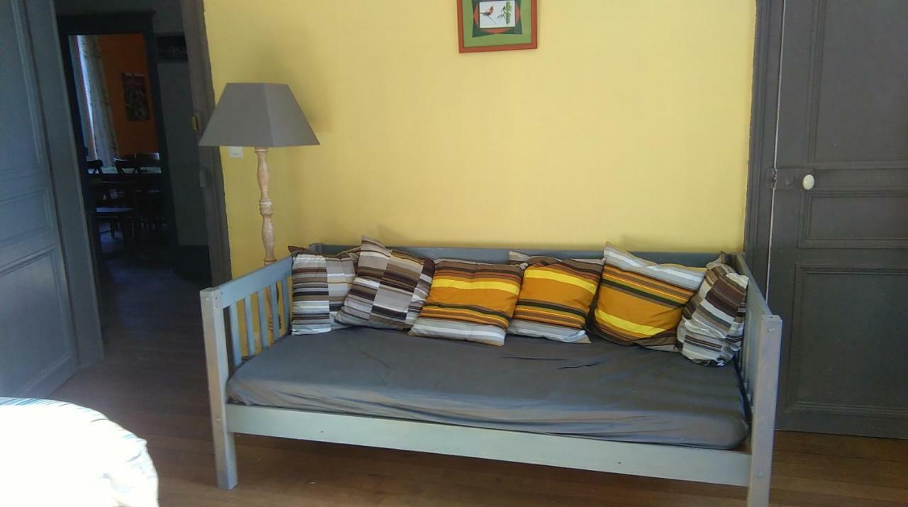 Le Chateau Eparcy Luaran gambar